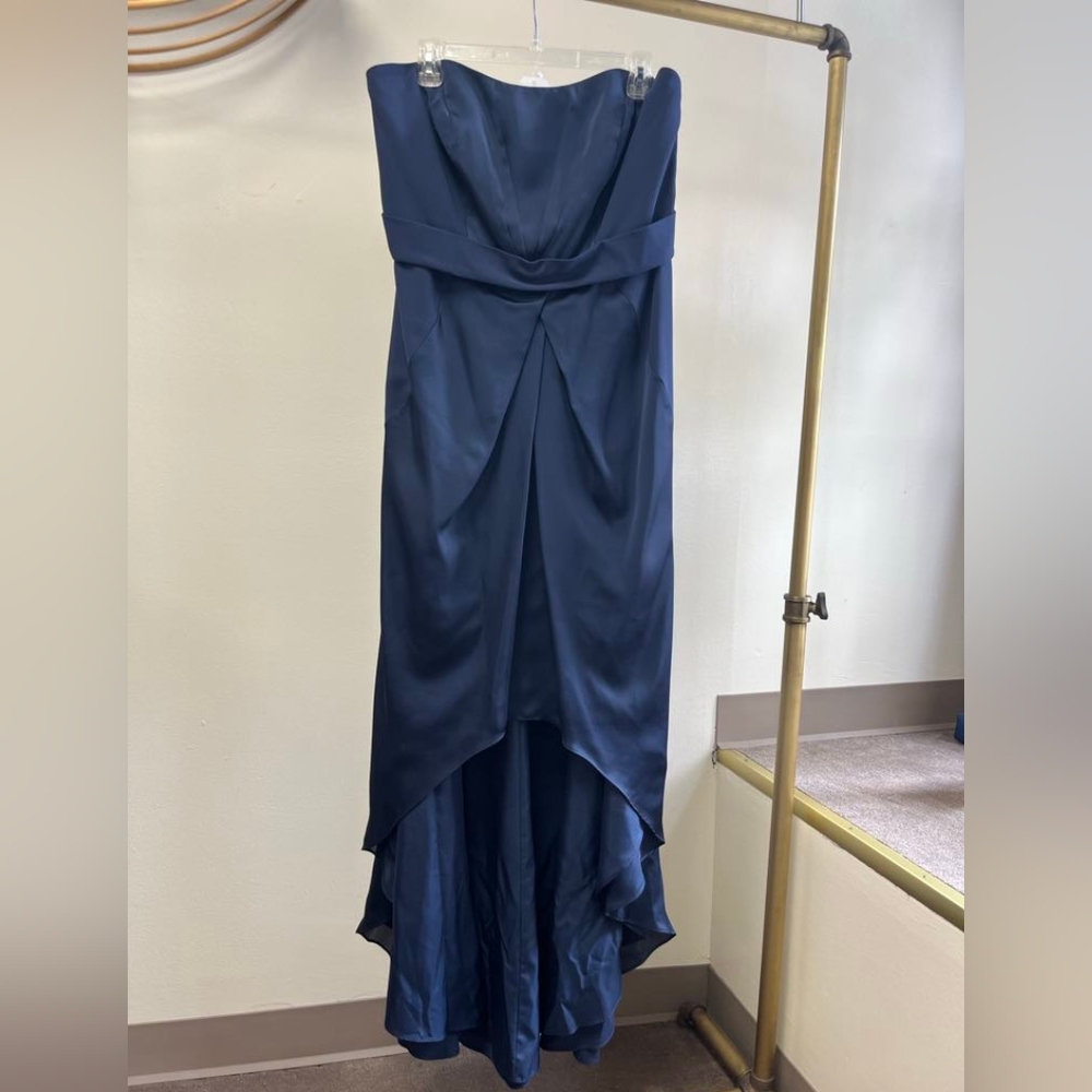 Navy Blue Vera Wang Formal Dress